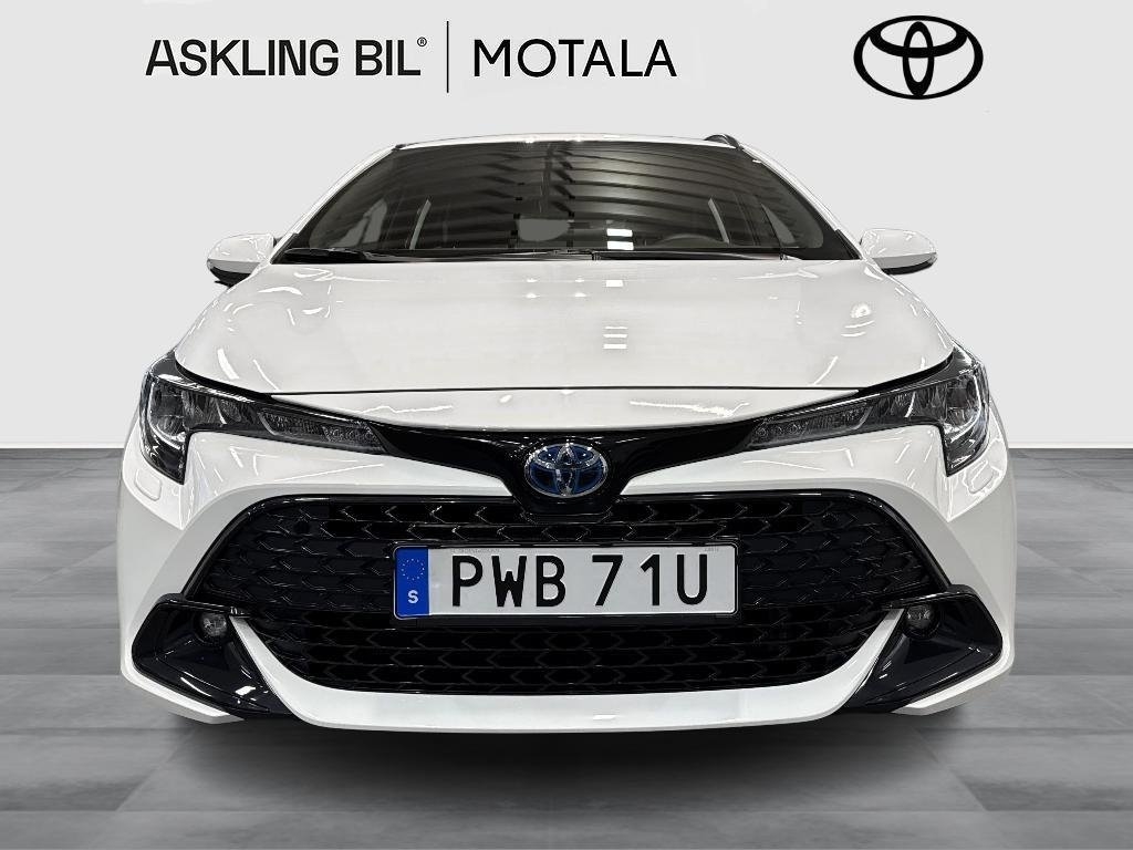 Toyota Corolla 1.8 Hybrid Active 2023, photo 6/10