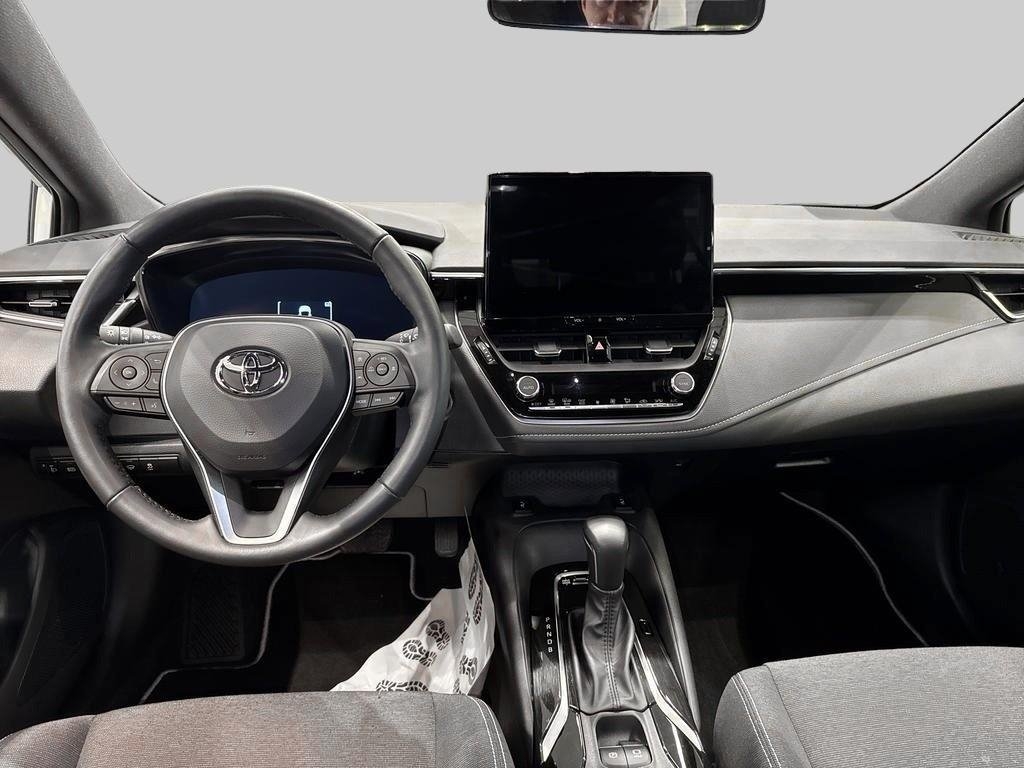 Toyota Corolla 1.8 Hybrid Active 2023, kuva 9/10