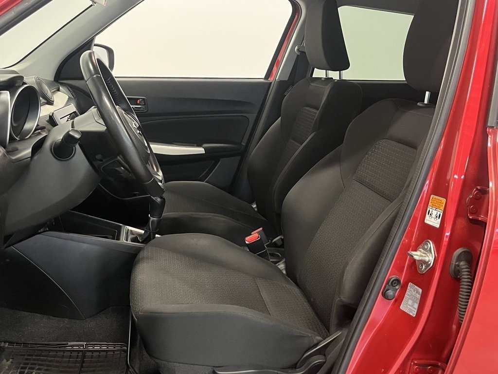 Suzuki Swift 1.2 Dualjet 2017, kuva 7/10