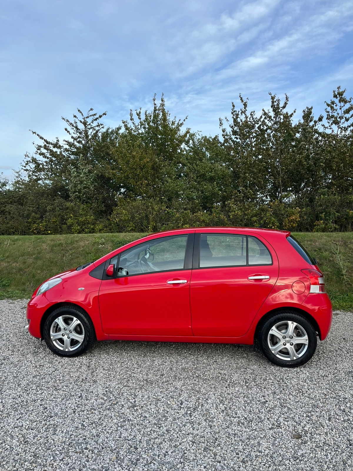 Toyota Yaris 2010, bild 4/7