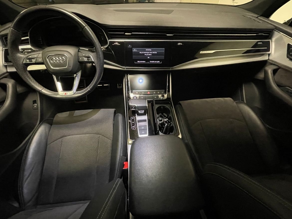 Audi Q7 45 TDI S line 2022, bild 6/6