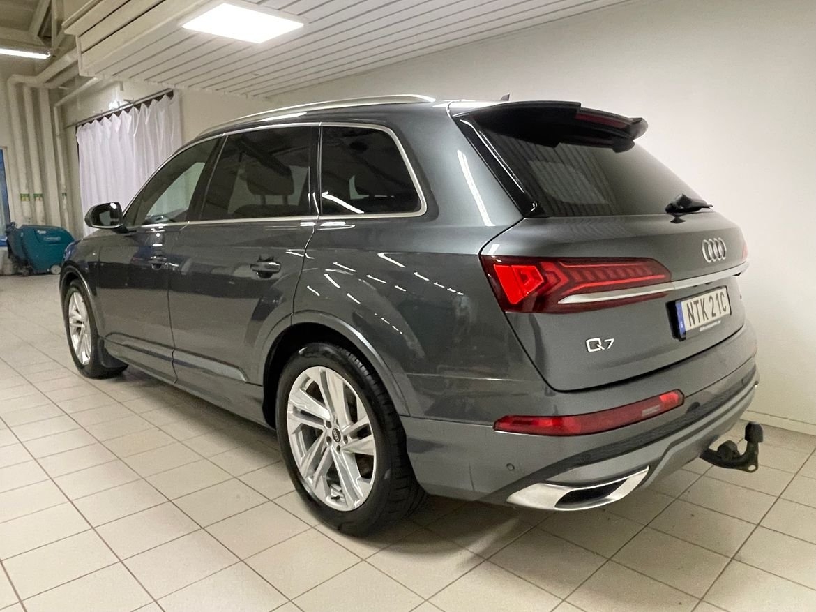 Audi Q7 45 TDI S line 2022, bild 3/6