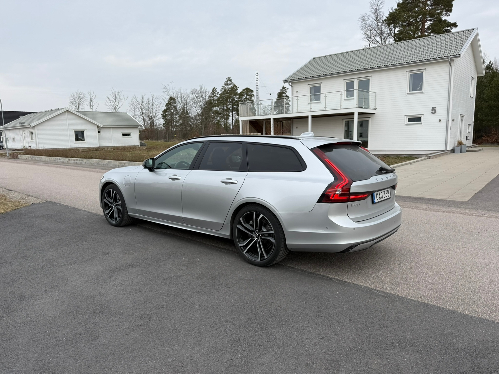 Volvo V90 T8 2022, bild 3/10