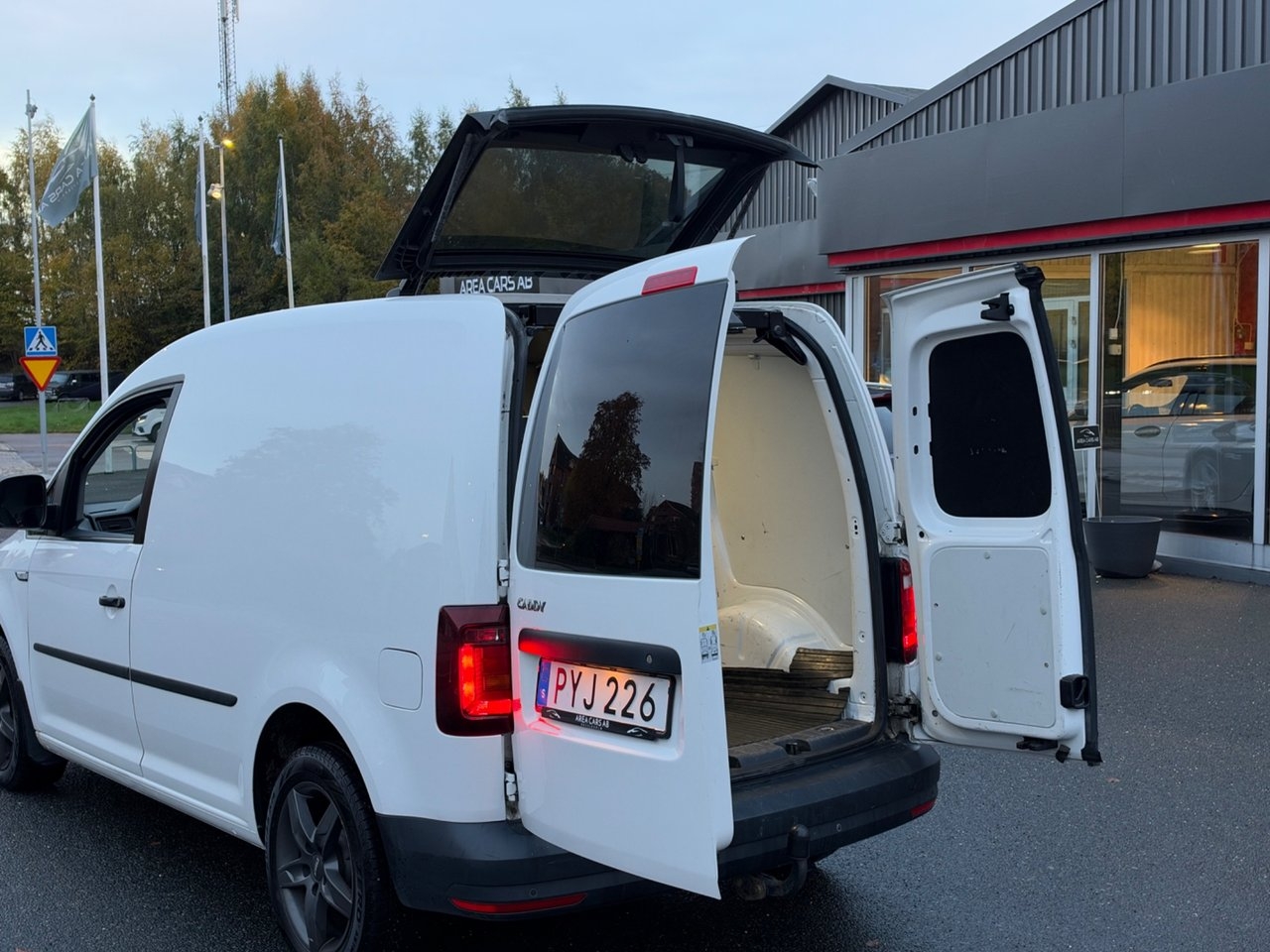 Volkswagen Caddy 2.0 TDI SCR 2018, bild 6/10