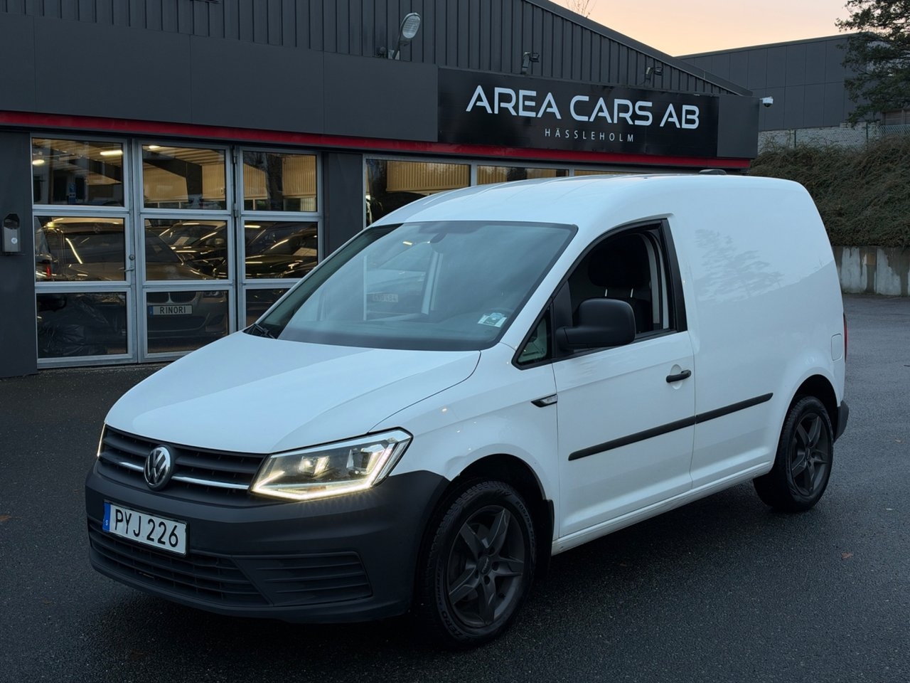 Volkswagen Caddy 2.0 TDI SCR 2018, bild 5/10