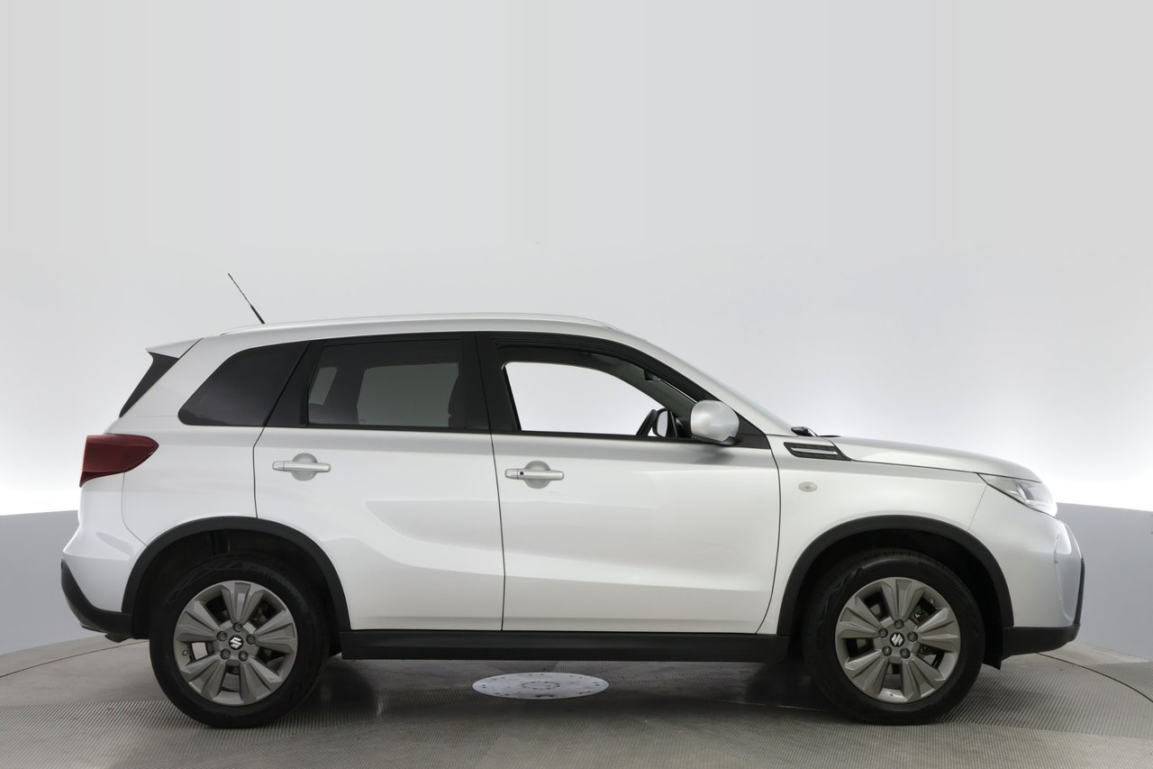 Suzuki Vitara 1.5 Dualjet Hybrid 2025, kuva 6/10