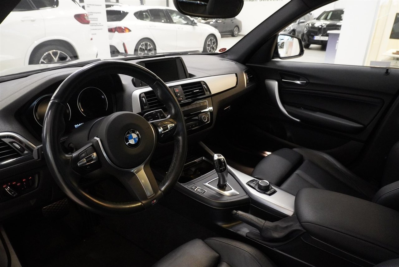 BMW 118d M Sport 2019, bild 2/9