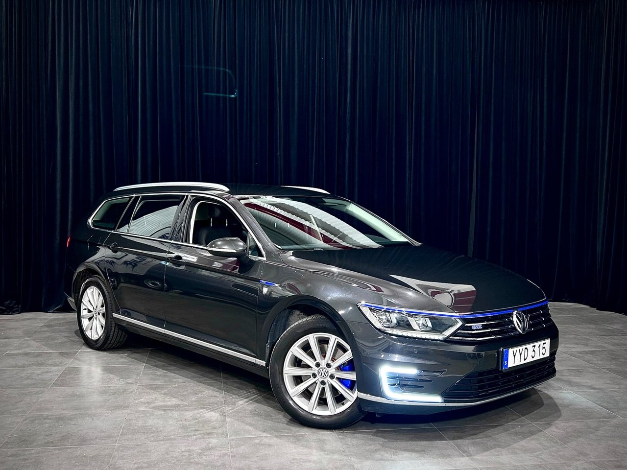 Volkswagen Passat GTE 2018, bild 3/10