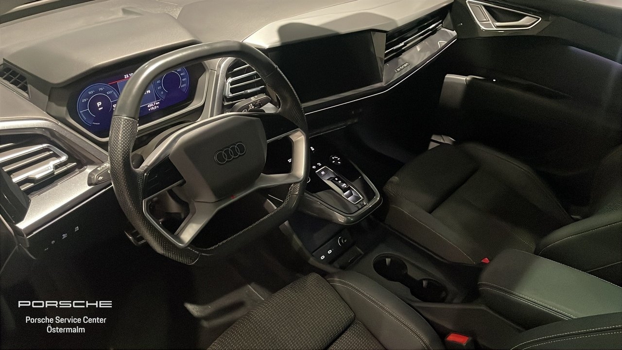 Audi Q4 e-tron 50 S line 2024, bild 3/10