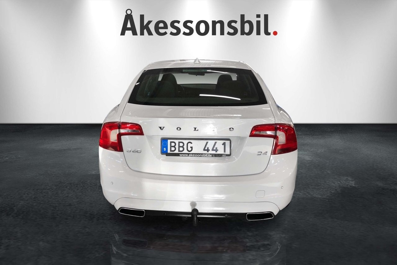 Volvo V60 2014, kuva 6/10