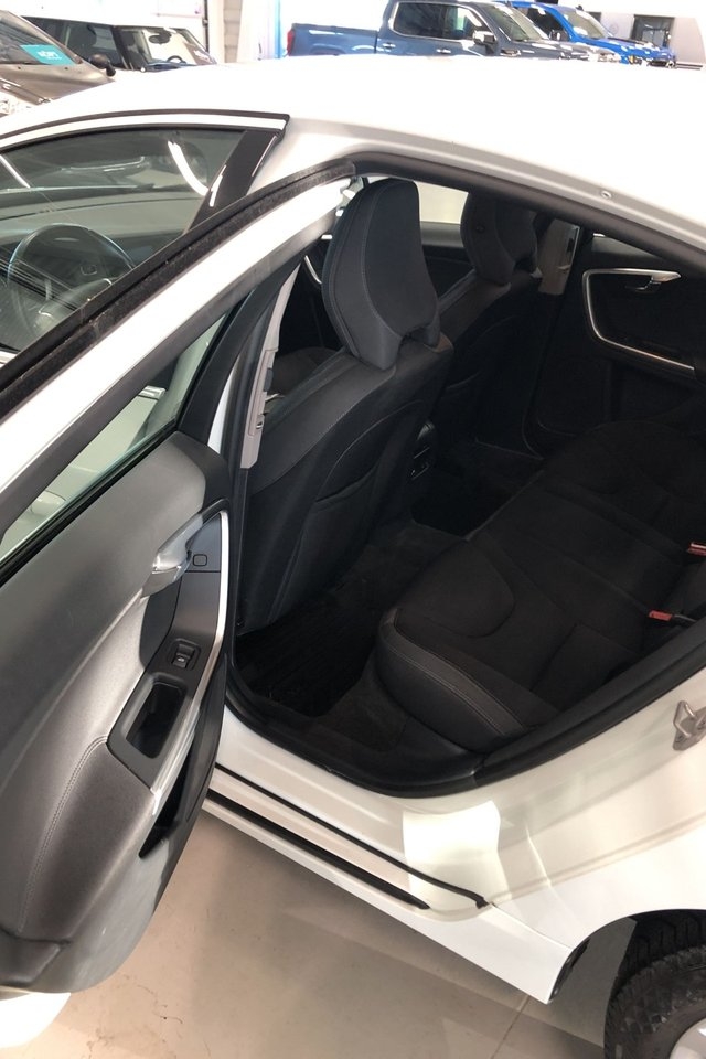 Volvo V60 2014, bild 9/10