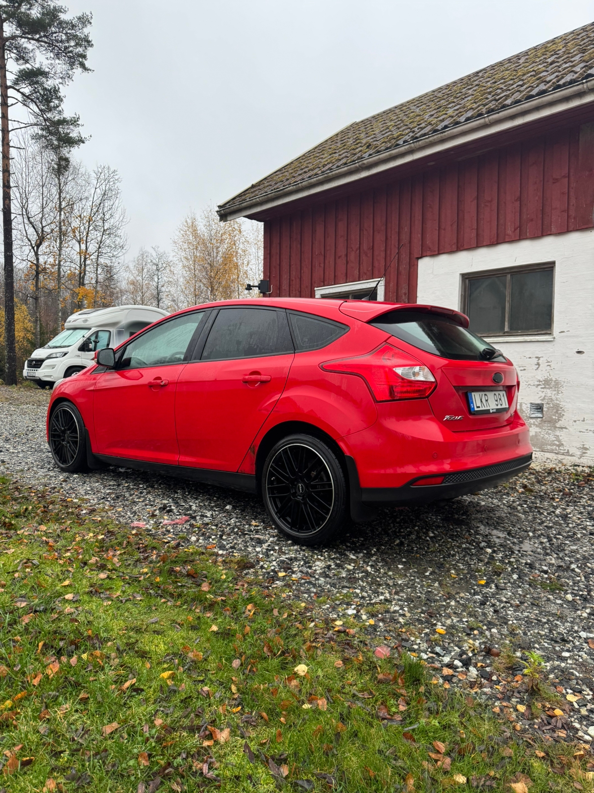 Ford Focus 1.6 TDCi 2012, bild 2/4