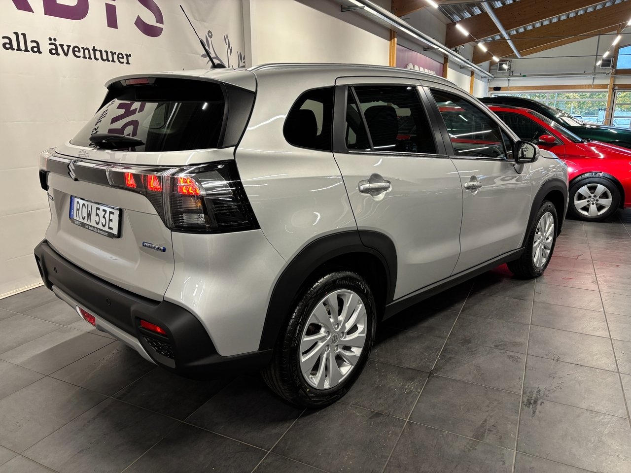 Suzuki S-Cross 1.4 Boosterjet Hybrid 2026, photo 4/10