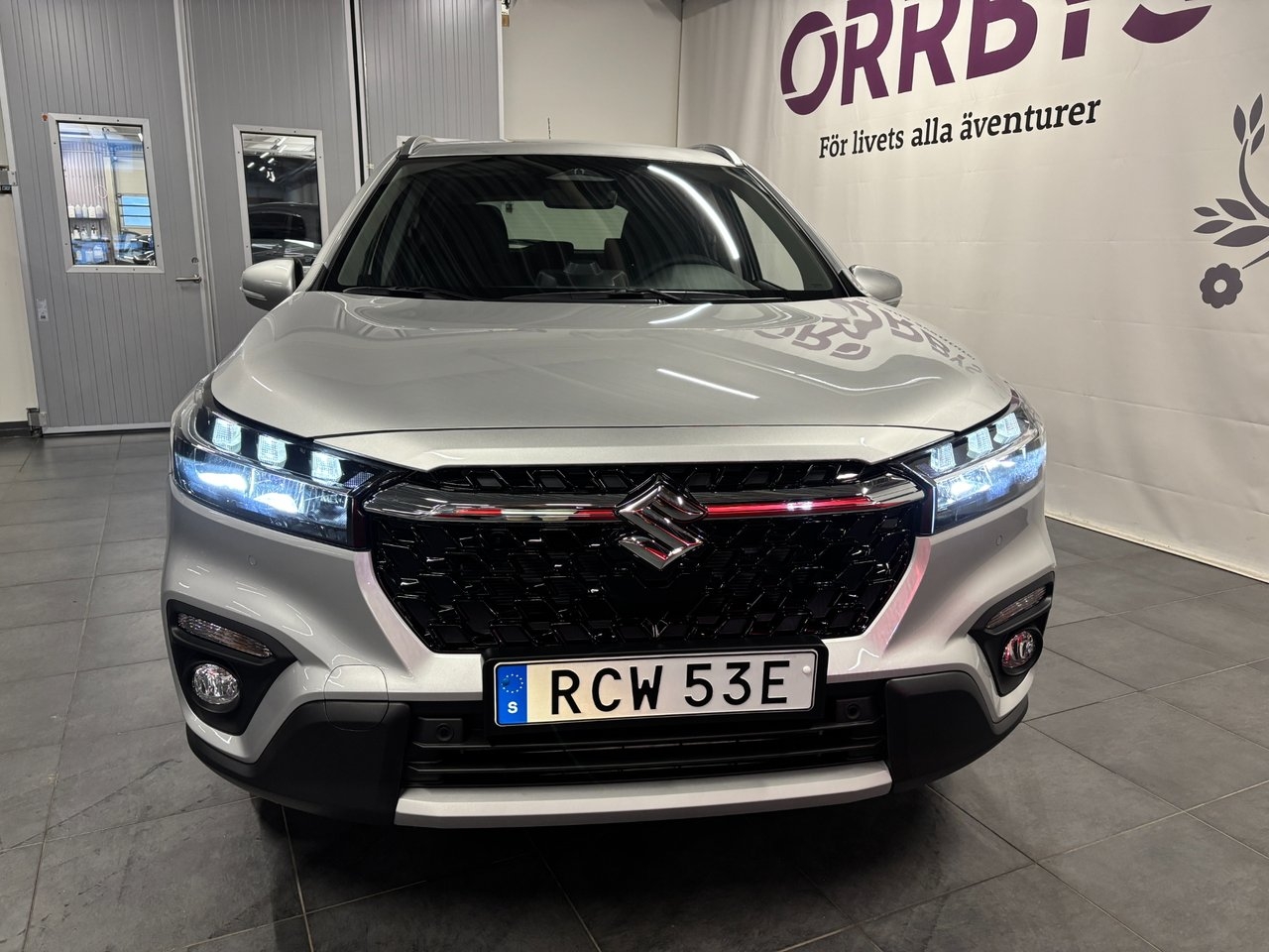 Suzuki S-Cross 1.4 Boosterjet Hybrid 2026, photo 2/10