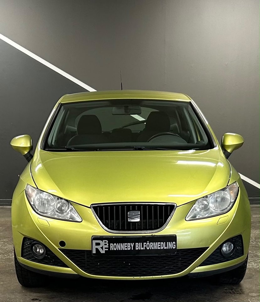 Seat Ibiza 1.4 16V Style 2009, kuva 2/10