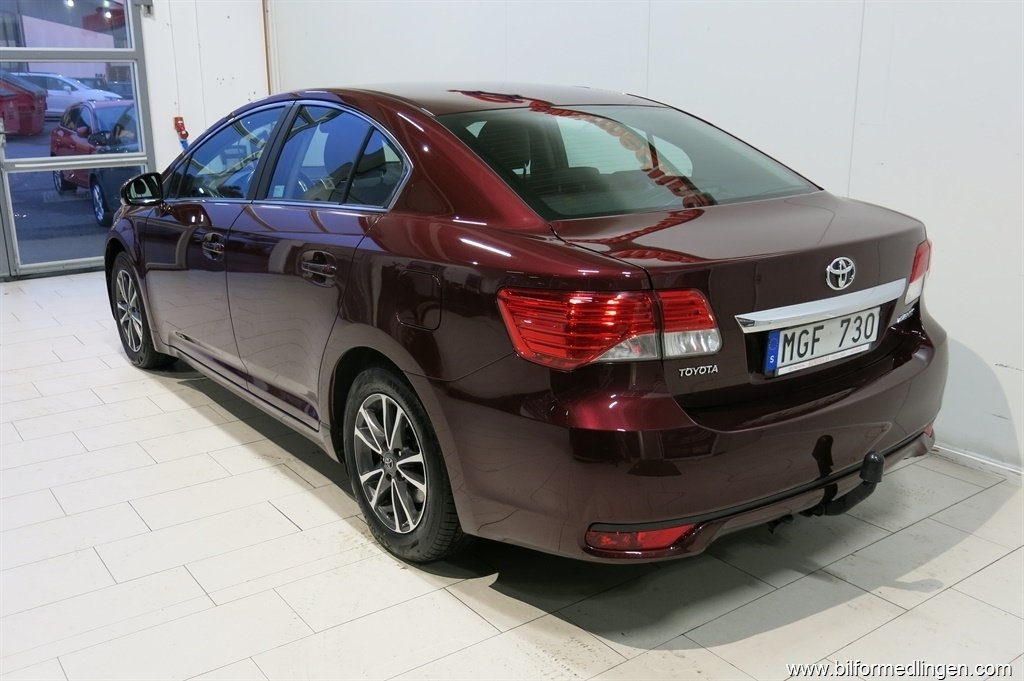 Toyota Avensis 1.8 2012, bild 6/10