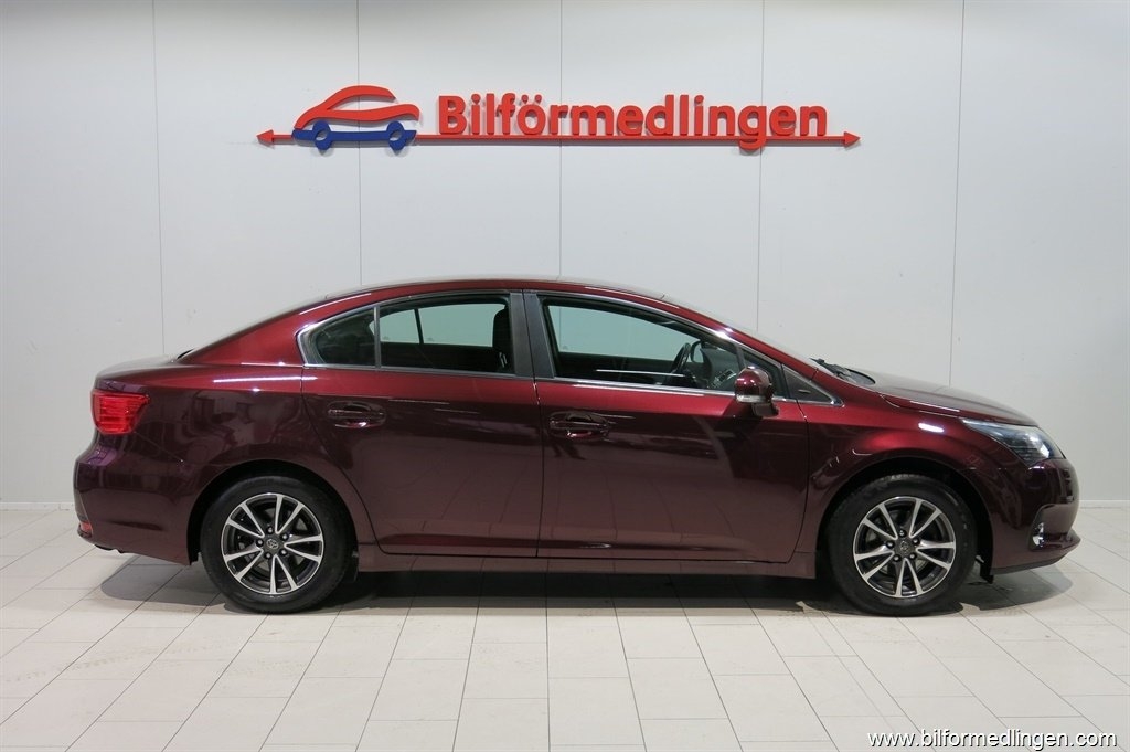 Toyota Avensis 1.8 2012, bild 2/10