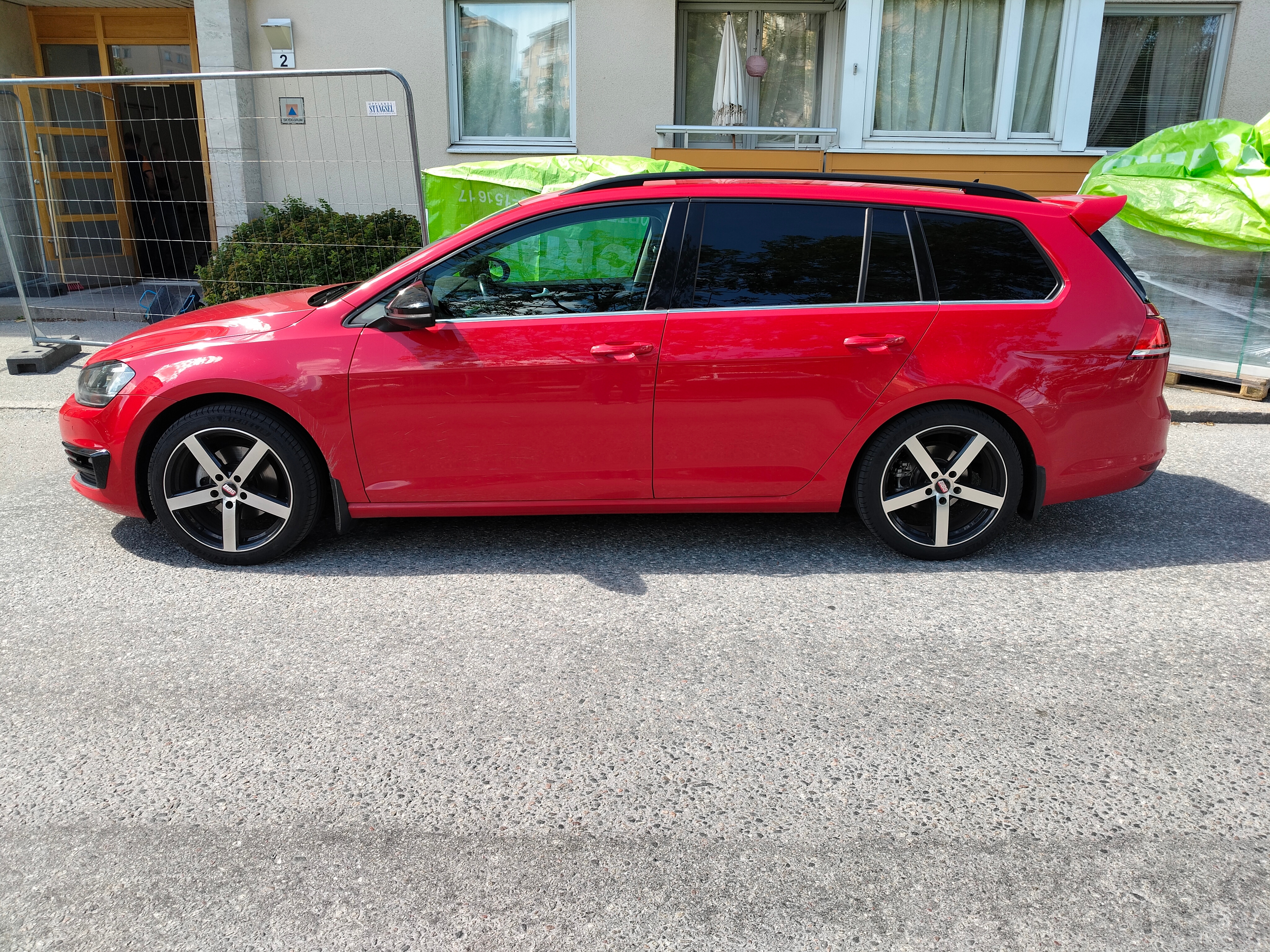 Volkswagen Golf 2.0 TDI 2016, bild 2/6