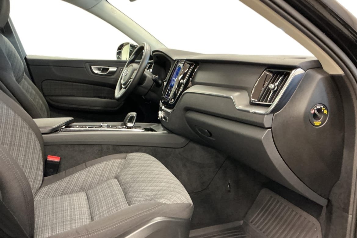 Volvo XC60 T6 Core Nordic 2025, bild 7/10