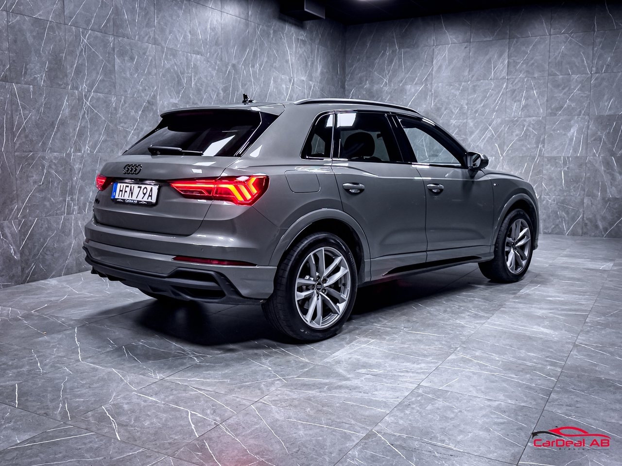 Audi Q3 45 TFSI e S line 2024, bild 7/10