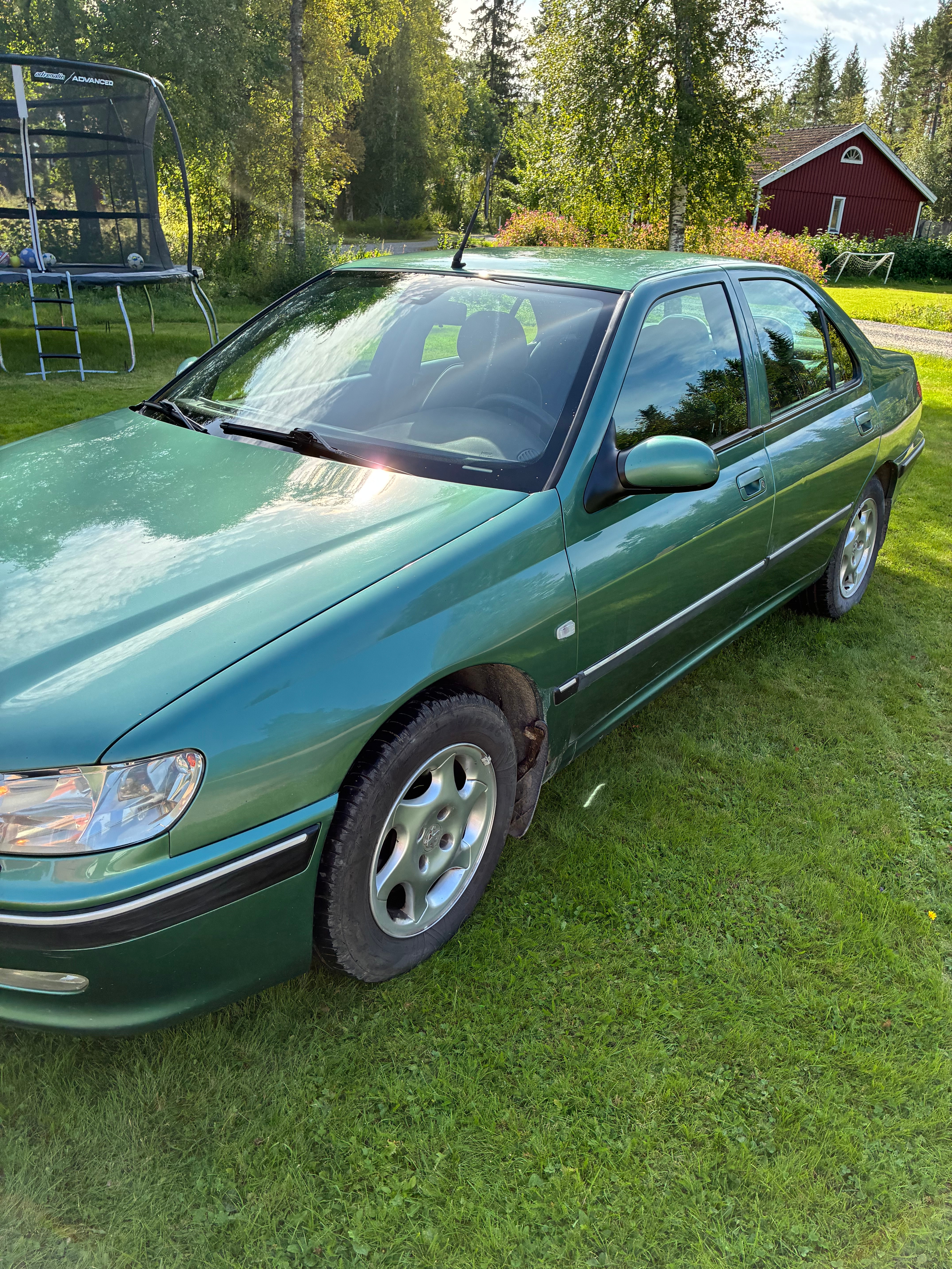 Peugeot 406 2.0 16V 1999, kuva 2/5