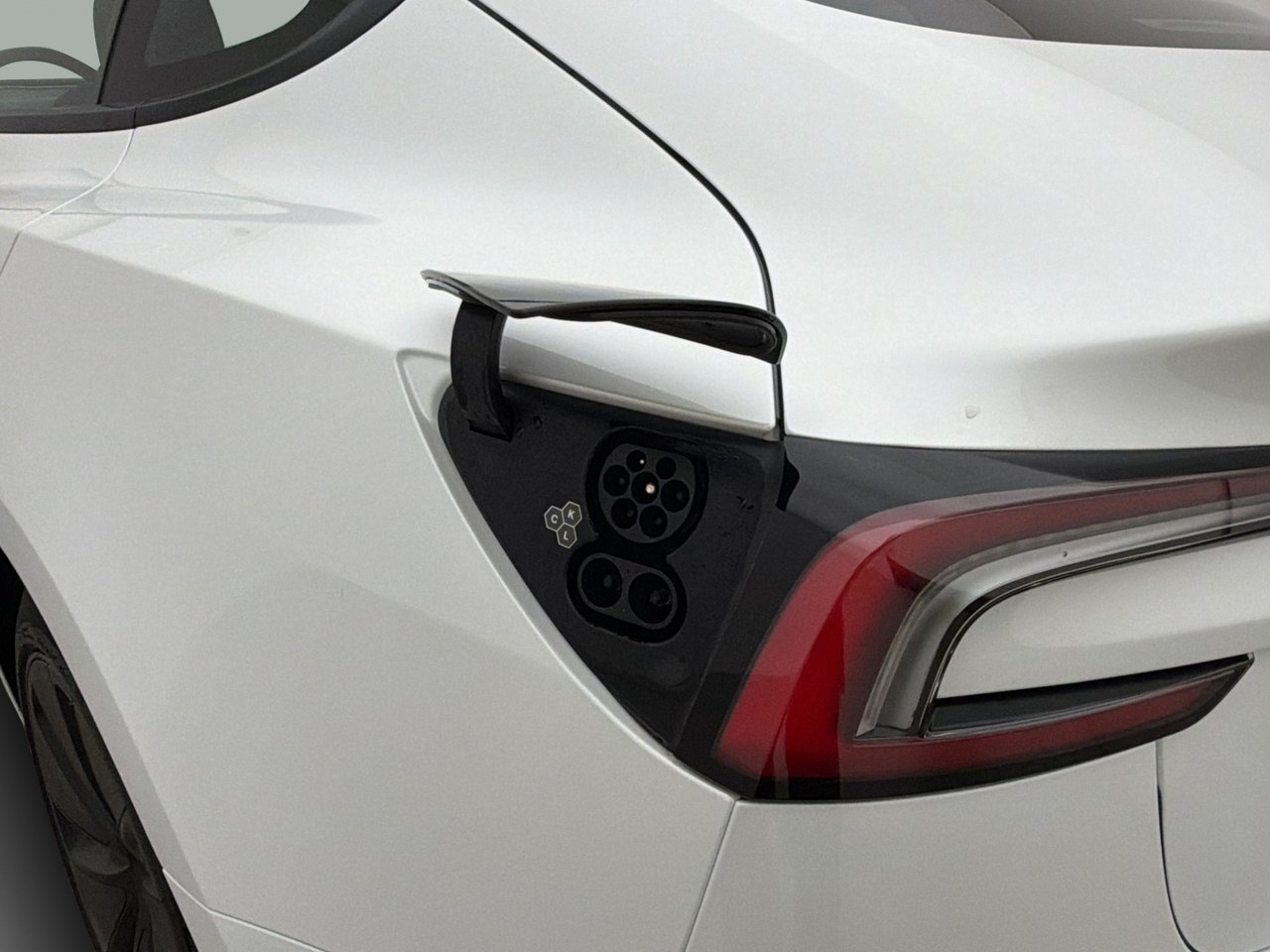 Tesla Model 3 2024, bild 9/10