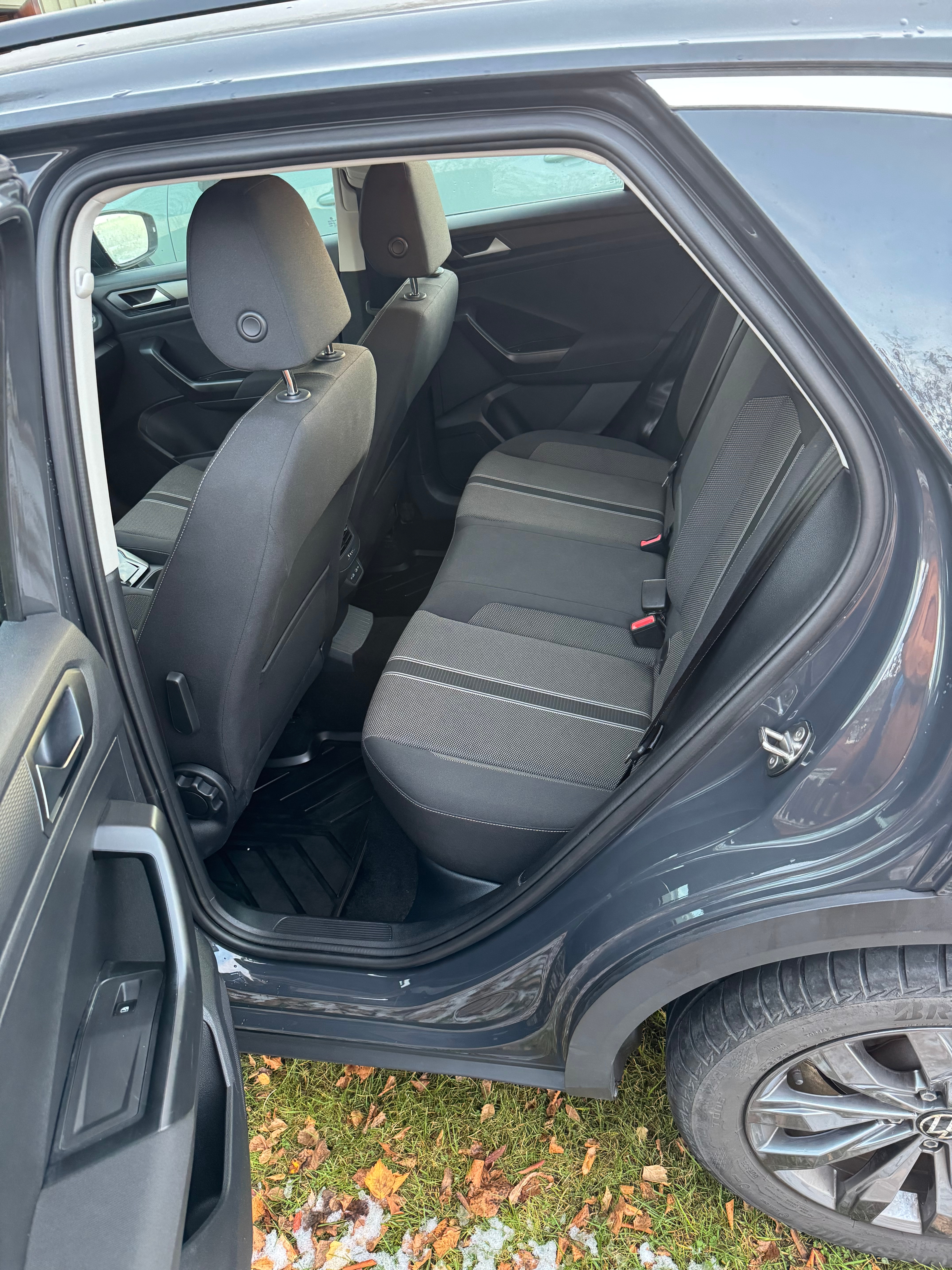Volkswagen T-Roc 1.5 TSI 2021, kuva 7/8