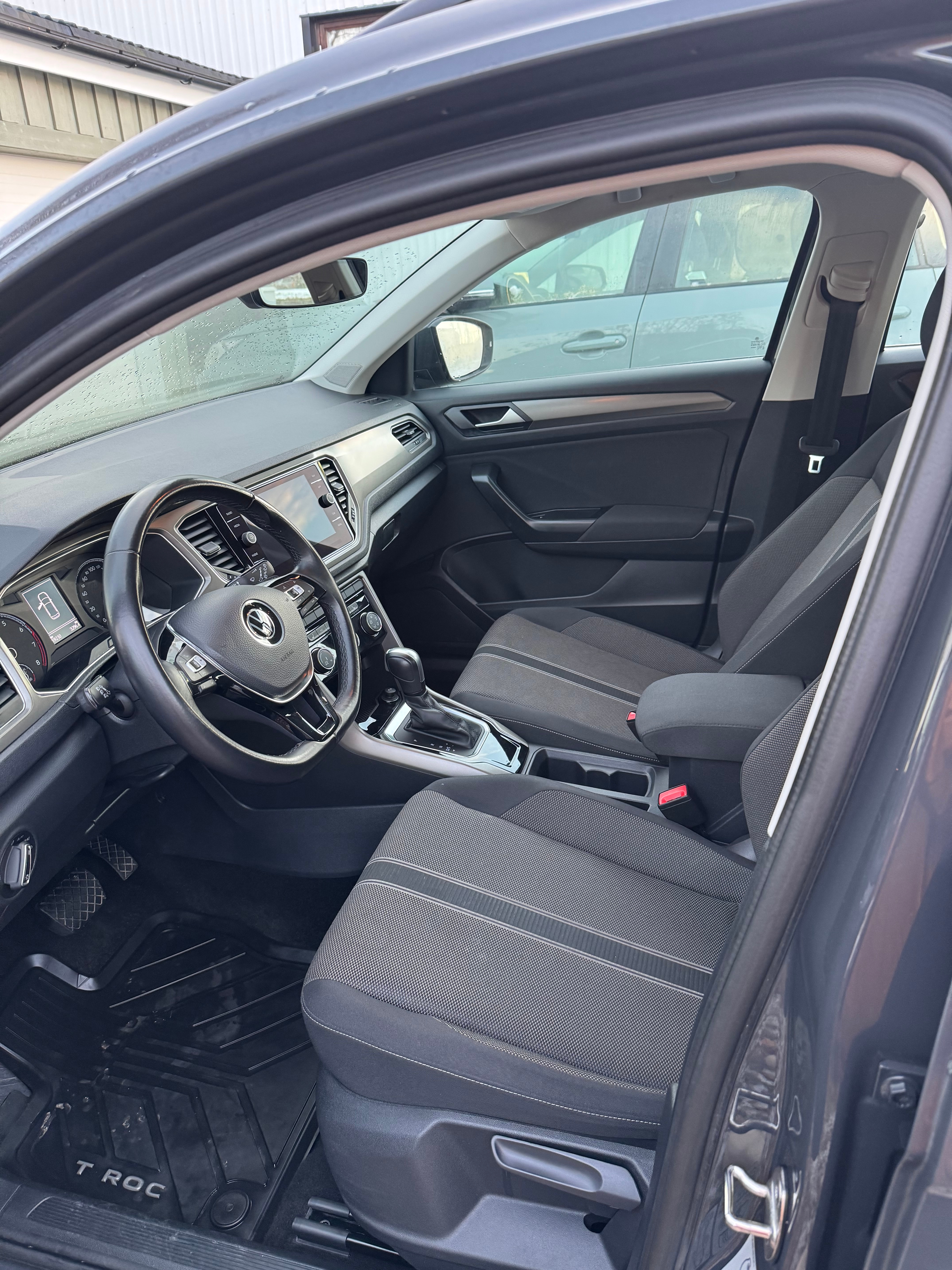 Volkswagen T-Roc 1.5 TSI 2021, kuva 8/8