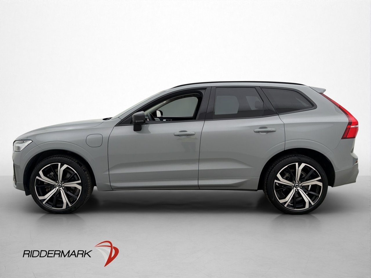 Volvo XC60 T6 Plus Dark 2025, bild 4/10