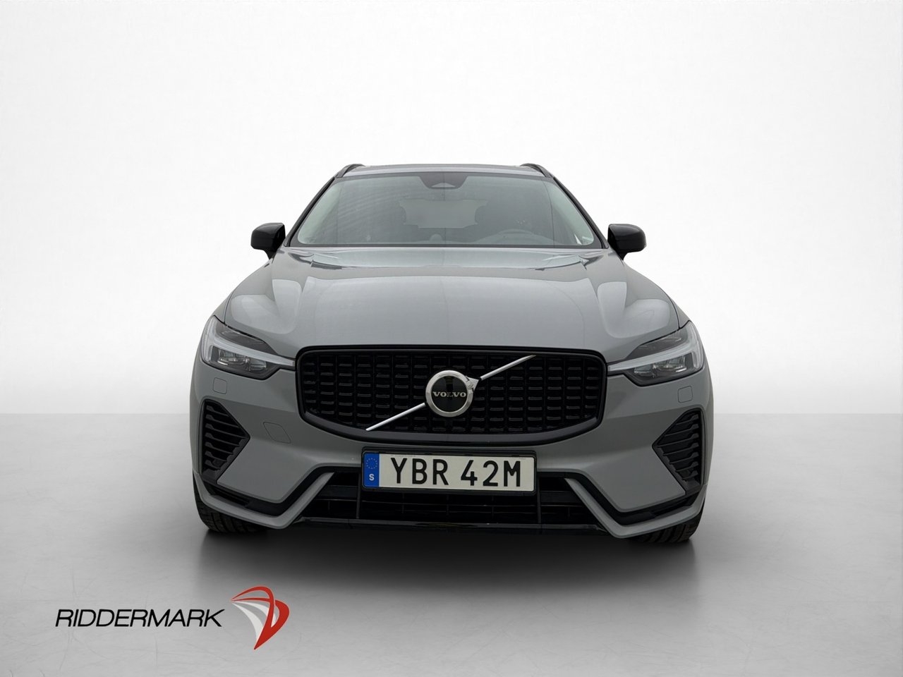 Volvo XC60 T6 Plus Dark 2025, bild 2/10