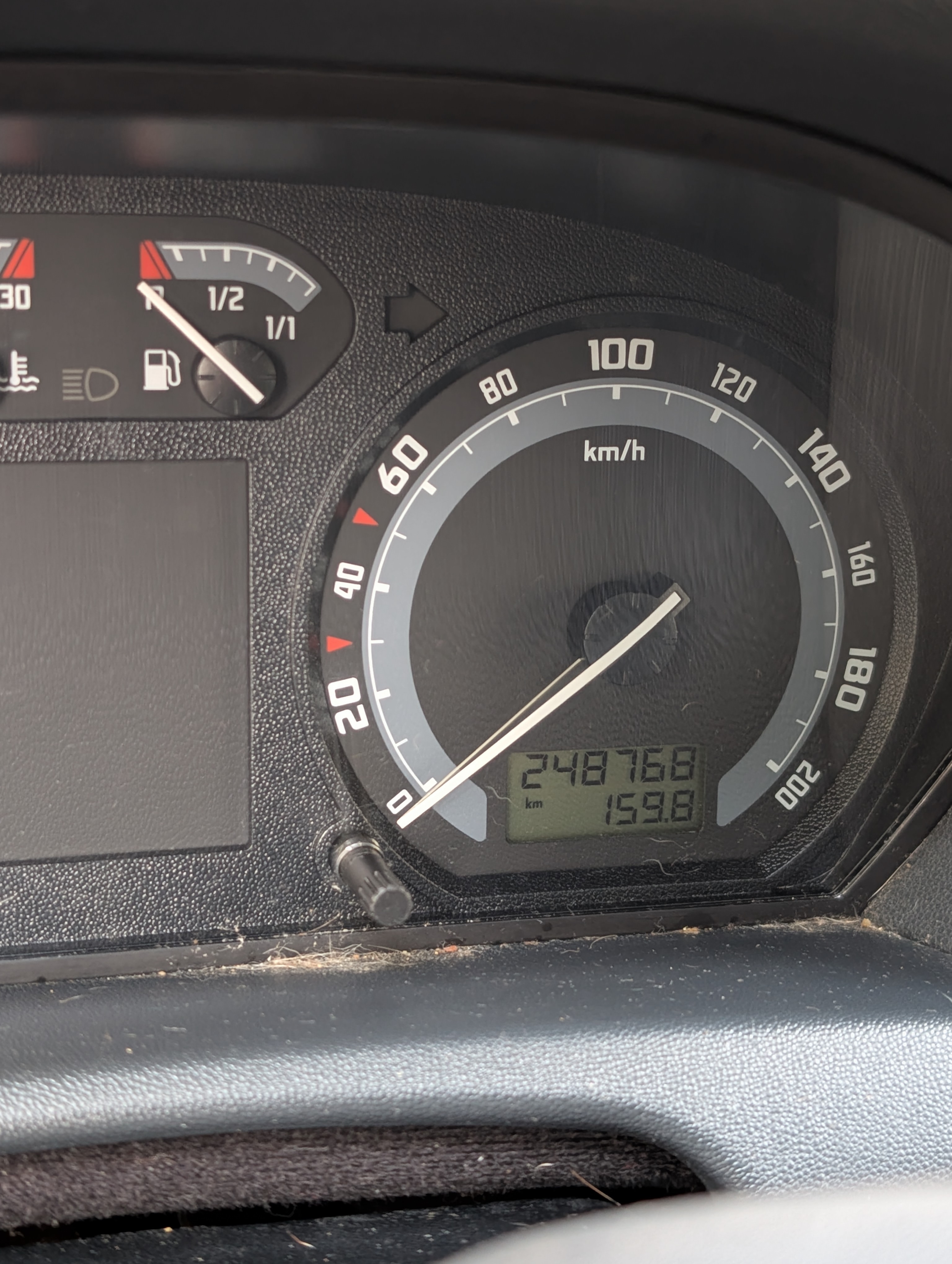 Skoda Fabia 1.2 HTP 12V 2005, kuva 5/9