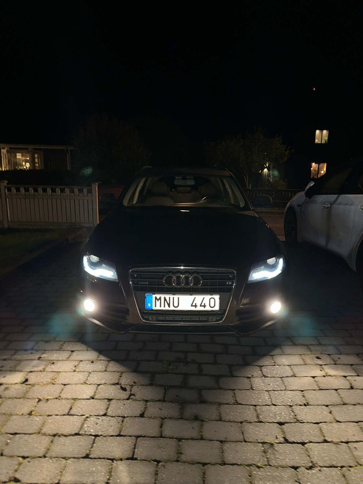 Audi A4 2.0 TFSI 2010, bild 5/5