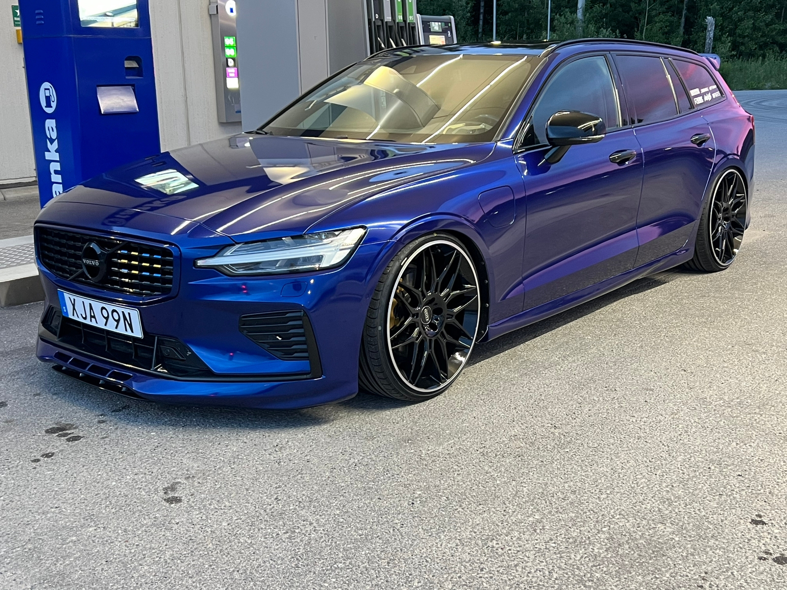 Volvo V60 T8 2019, bild 6/8