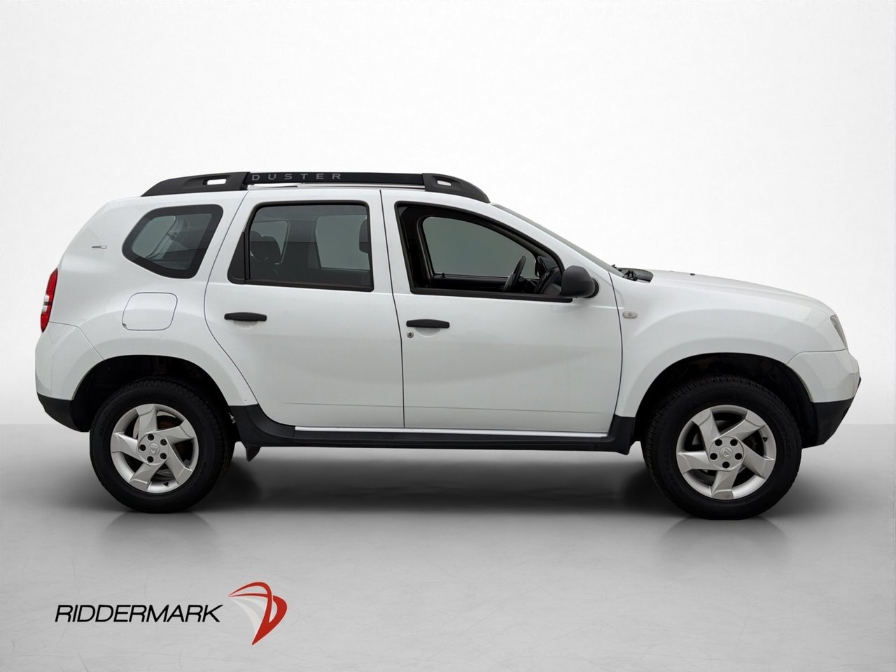 Dacia Duster SCe 115 2017, kuva 9/10