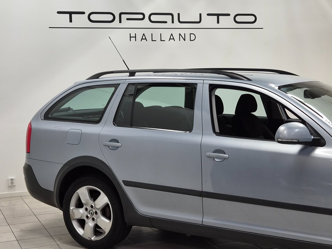 Skoda Octavia 1.8 TSI 2009, bild 2/10