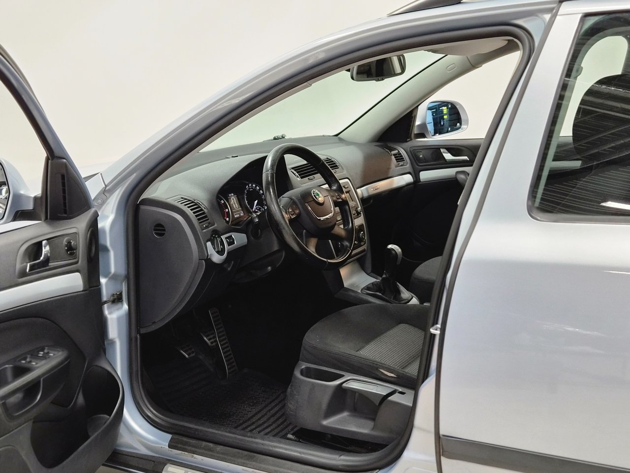 Skoda Octavia 1.8 TSI 2009, bild 6/10