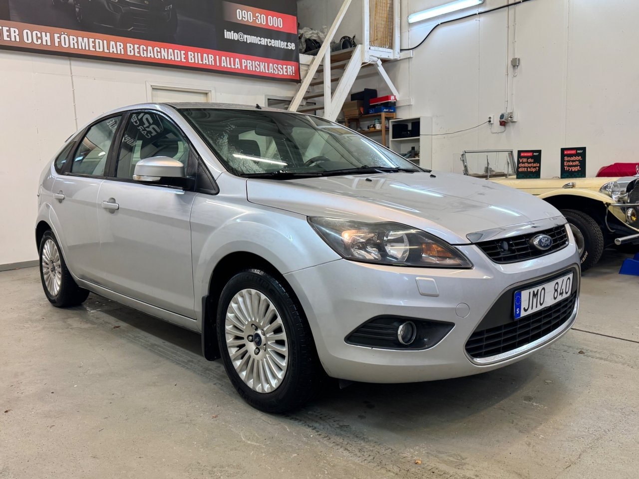 Ford Focus 1.8 Titanium 2009, bild 2/10