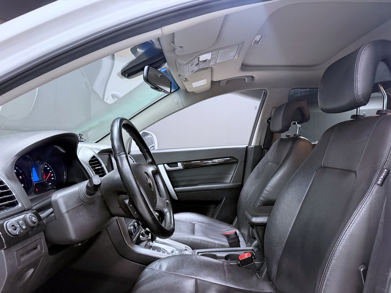 Chevrolet Captiva 2.2 D 2013, bild 2/10