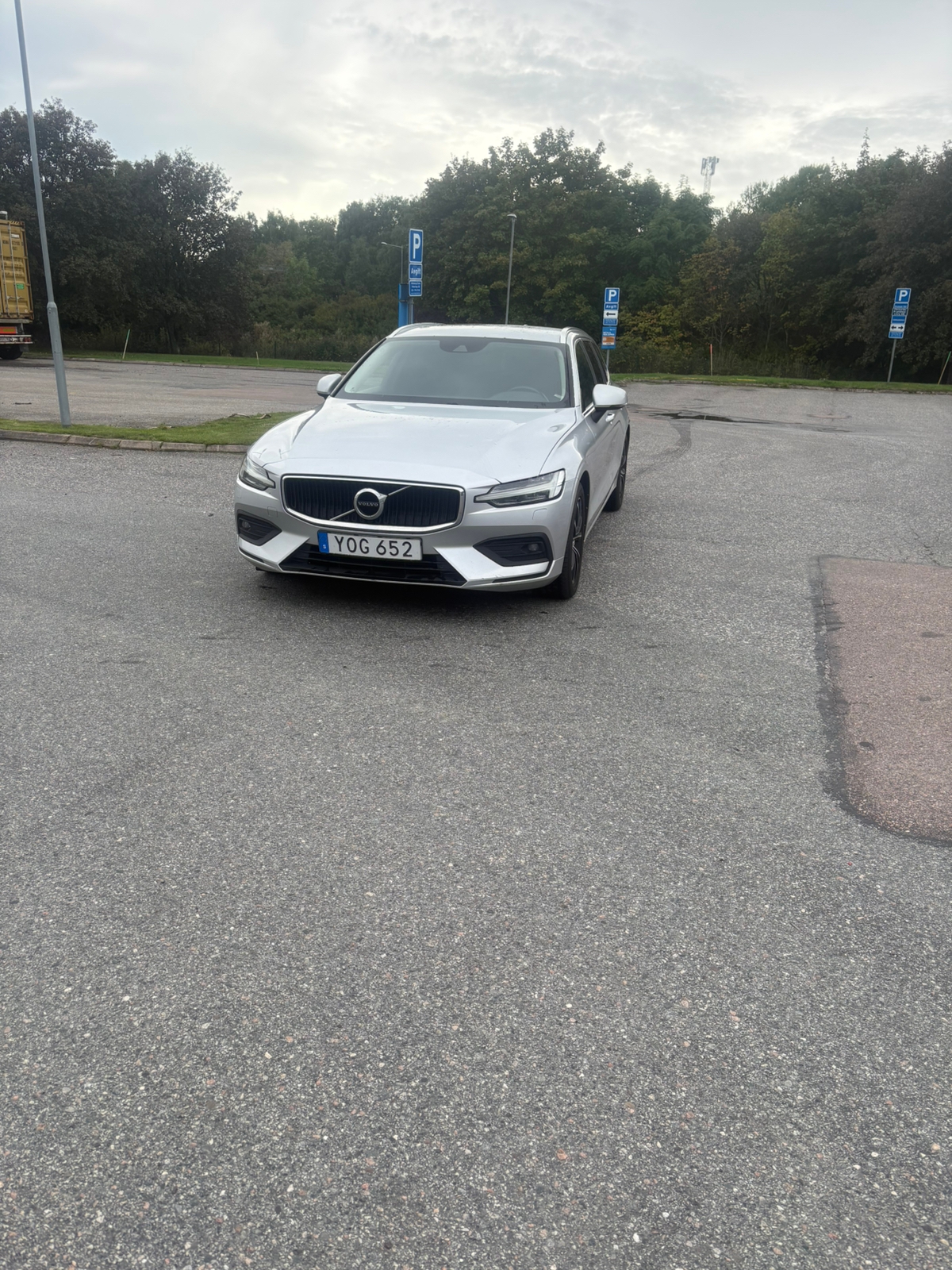 Volvo V60 D4 2019, bild 2/10