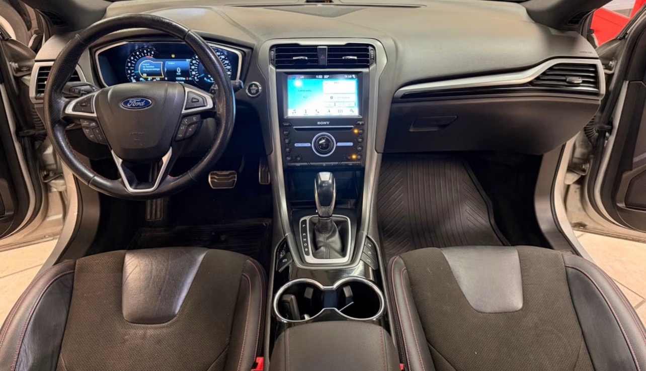 Ford Mondeo 2.0 TDCi 2018, bild 3/3