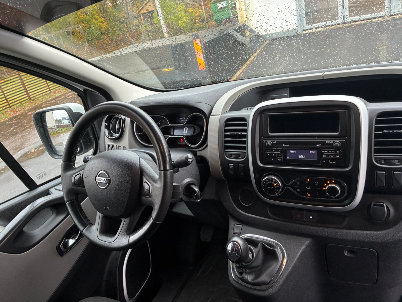 Nissan NV300 dCi 125 2017, kuva 3/10