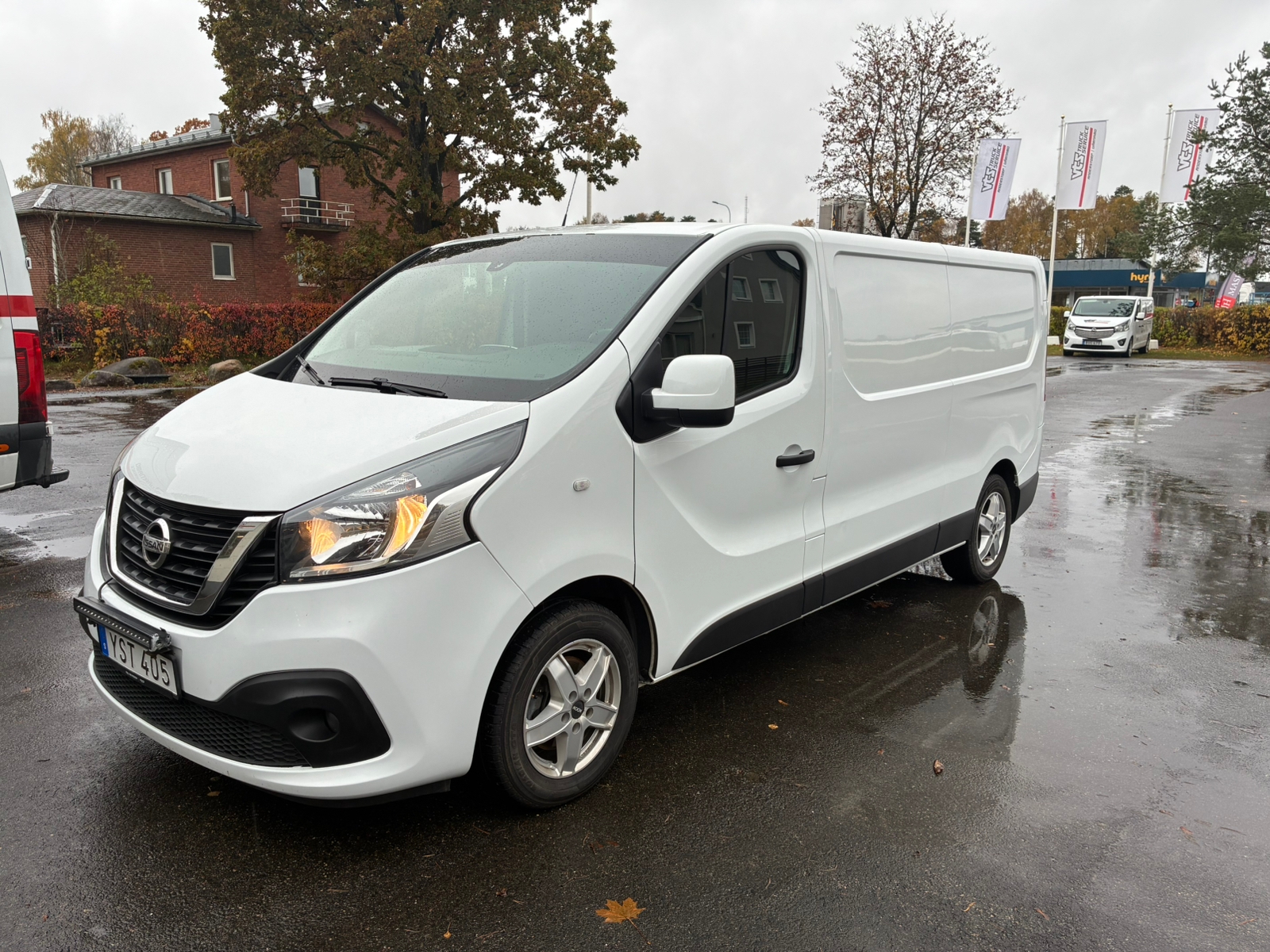 Nissan NV300