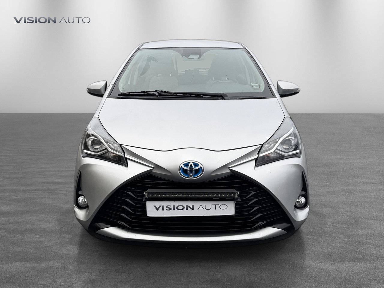 Toyota Yaris 1.5 Hybrid Active 2018, bild 2/10