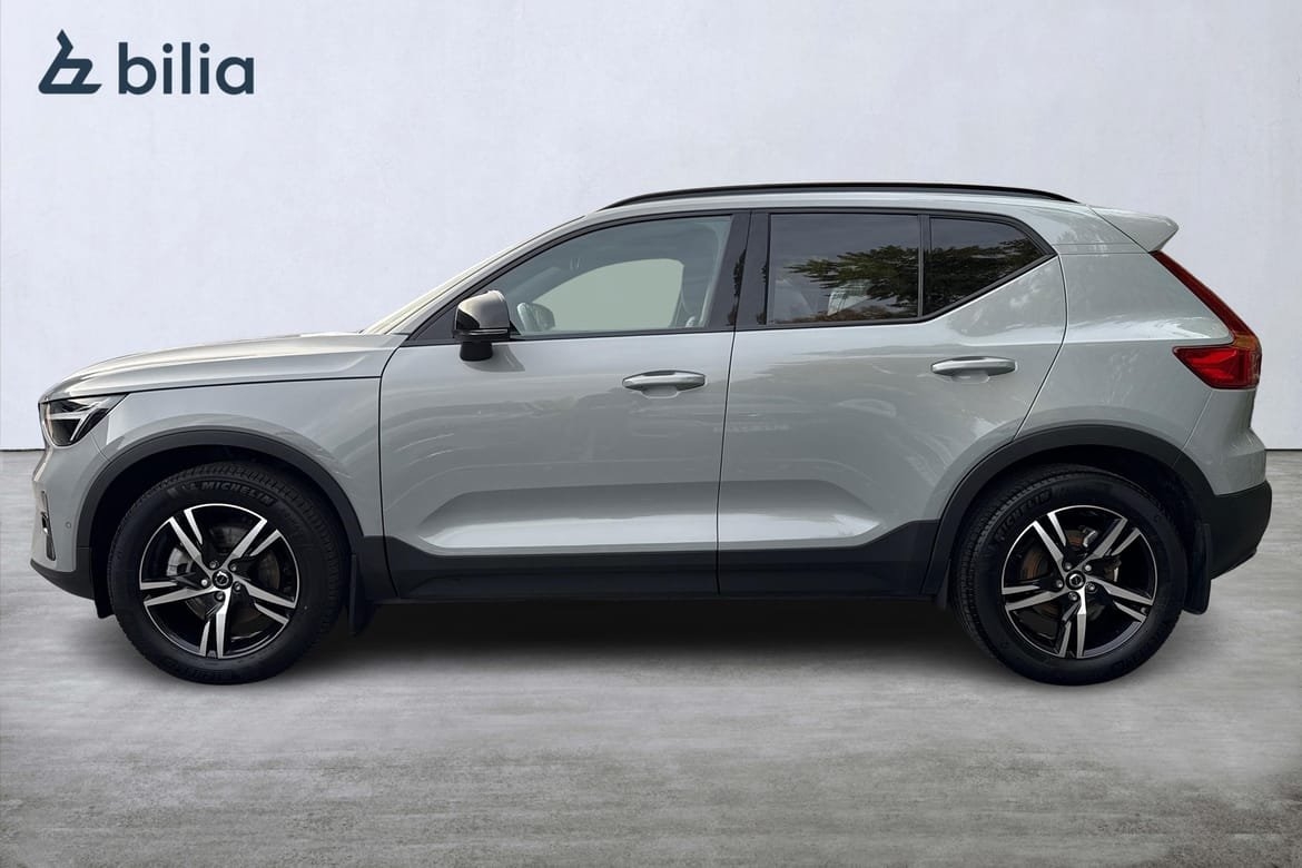 Volvo XC40 B3 Plus Dark 2025, bild 3/10
