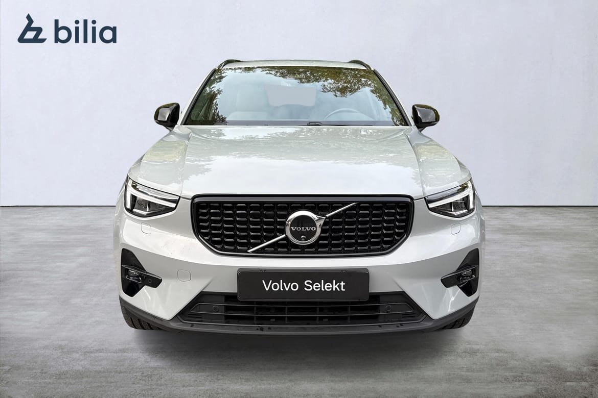 Volvo XC40 B3 Plus Dark 2025, bild 6/10