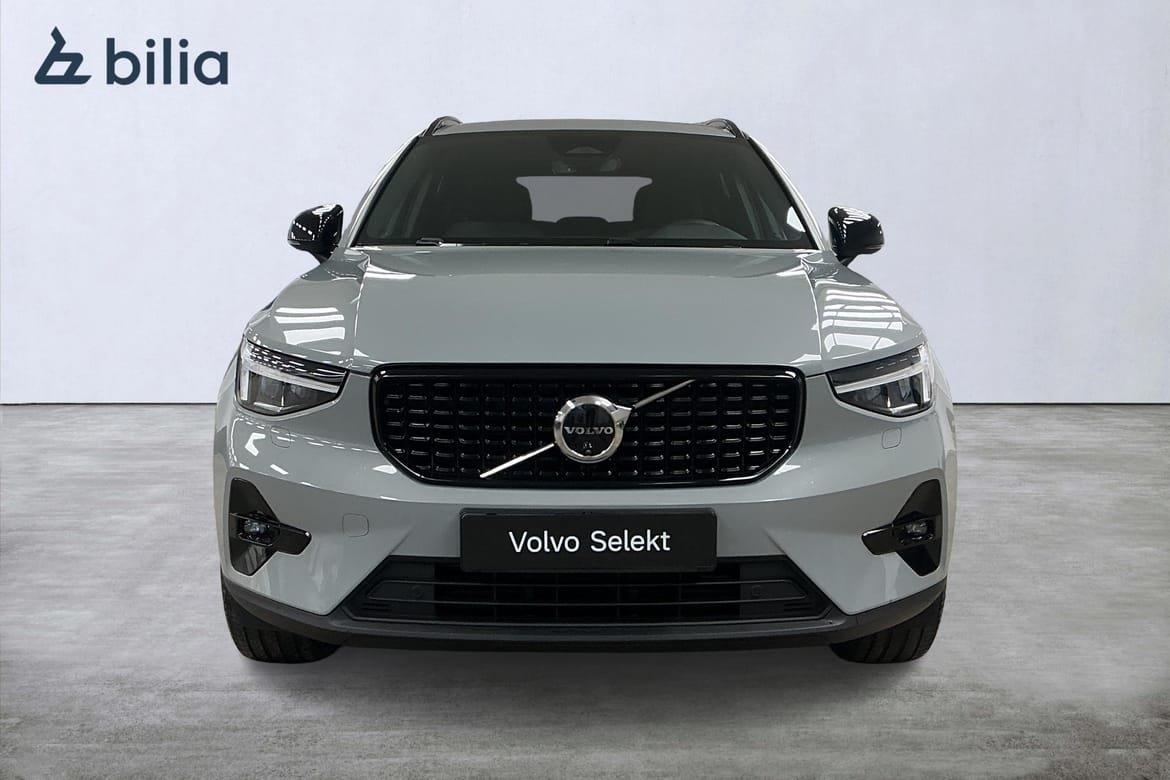 Volvo XC40 B3 Plus Dark 2025, bild 6/10