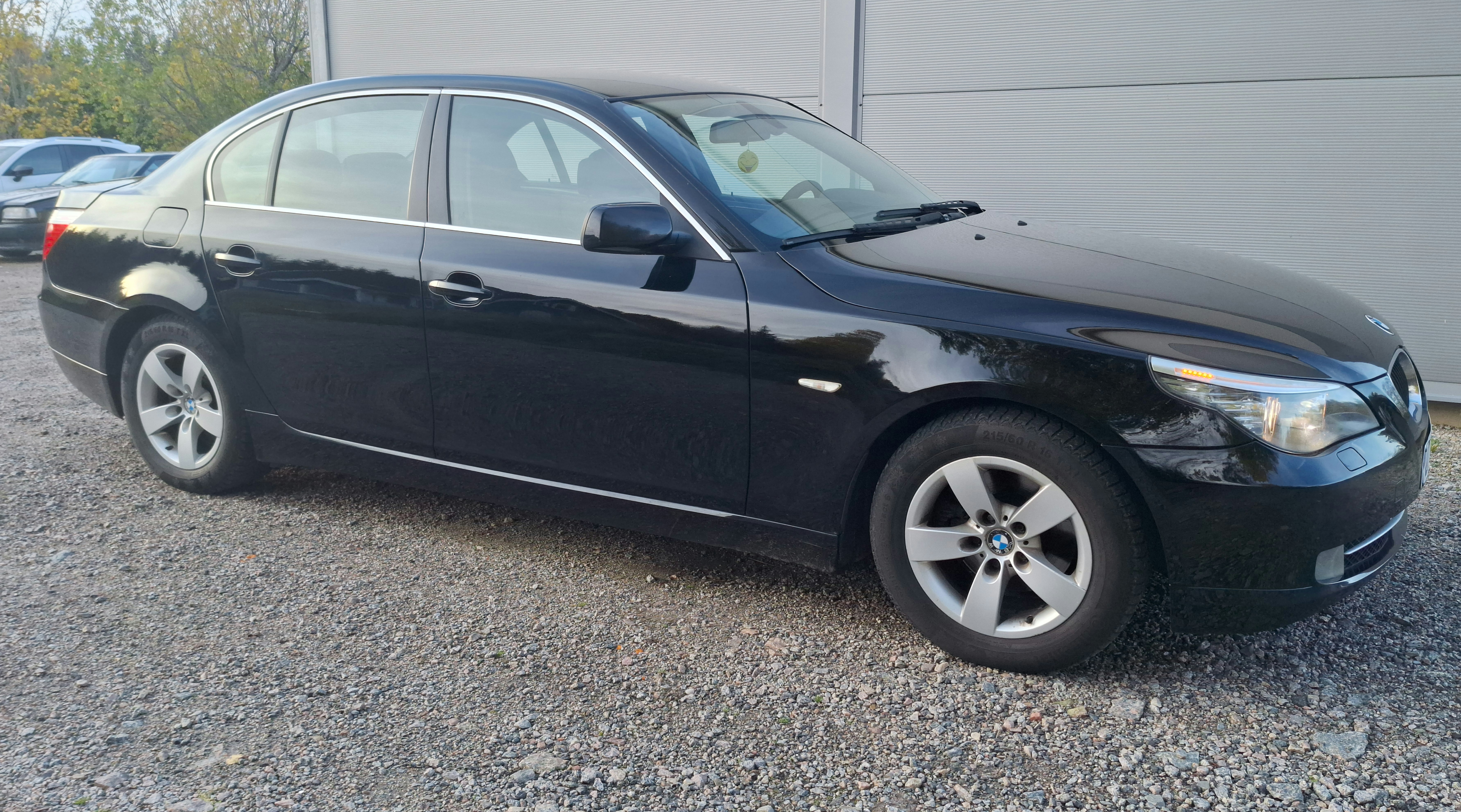BMW 520i