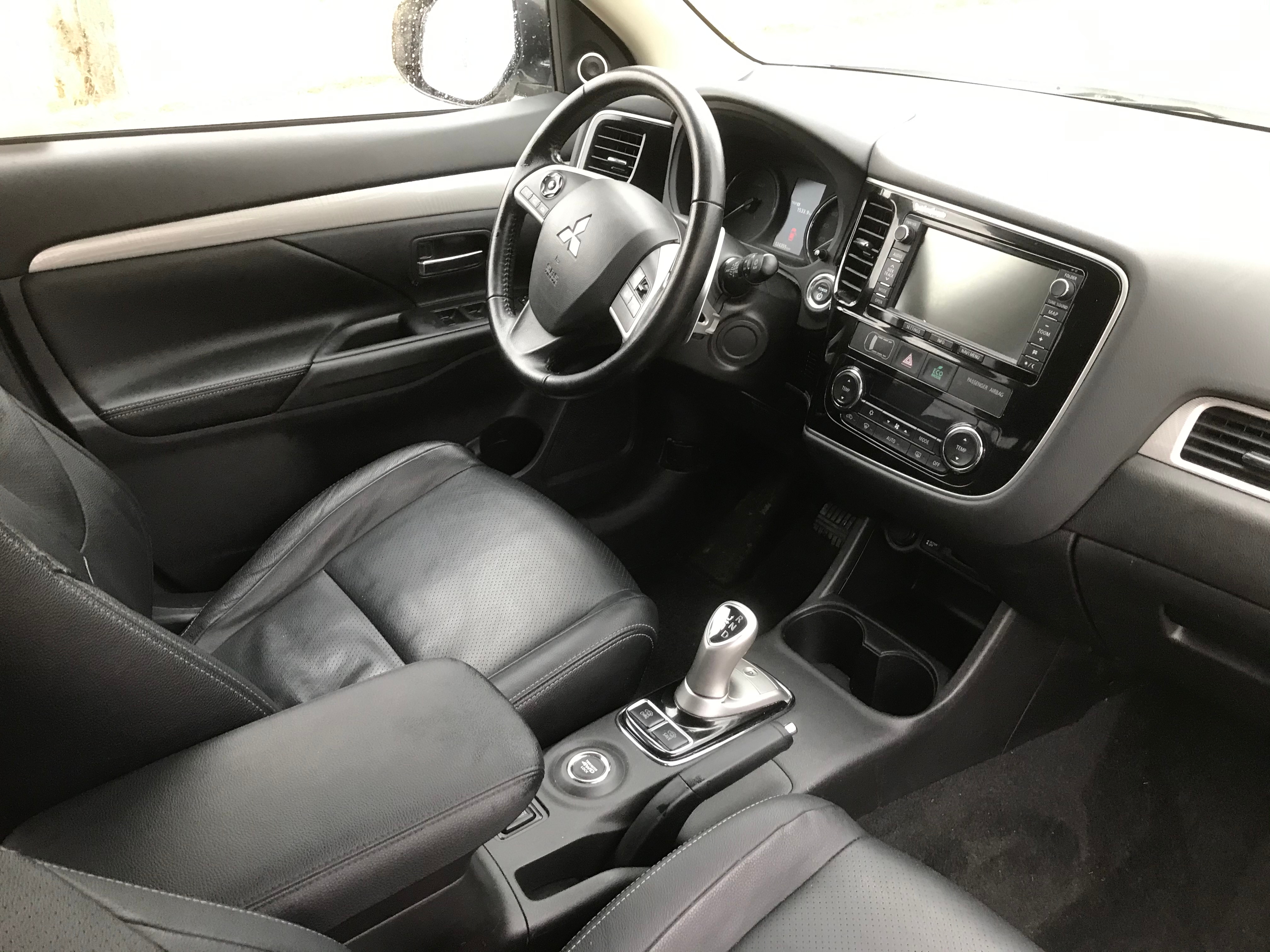 Mitsubishi Outlander Business 2014, bild 2/6