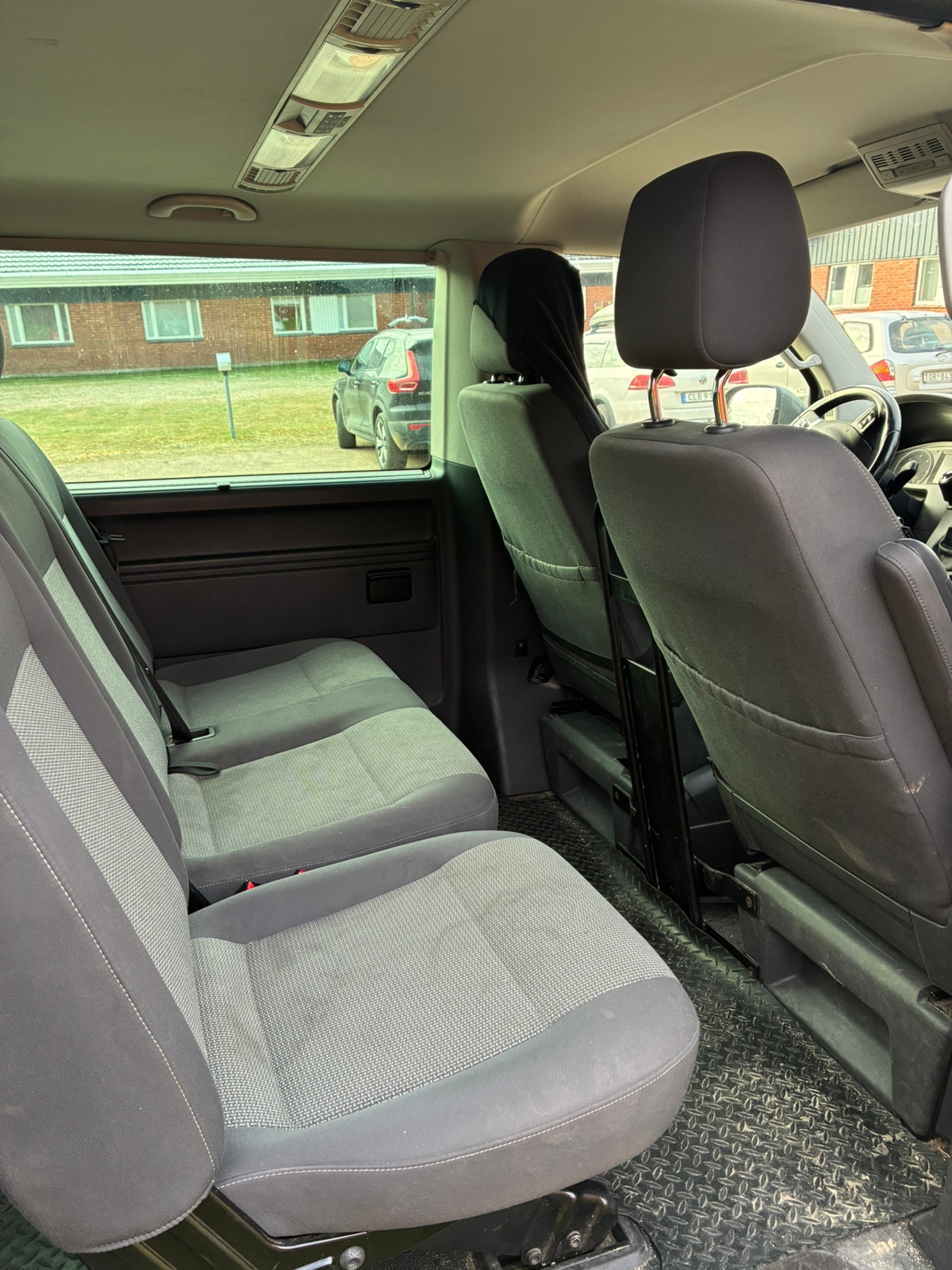 Volkswagen Caravelle 2.0 BiTDI 2015, bild 6/25