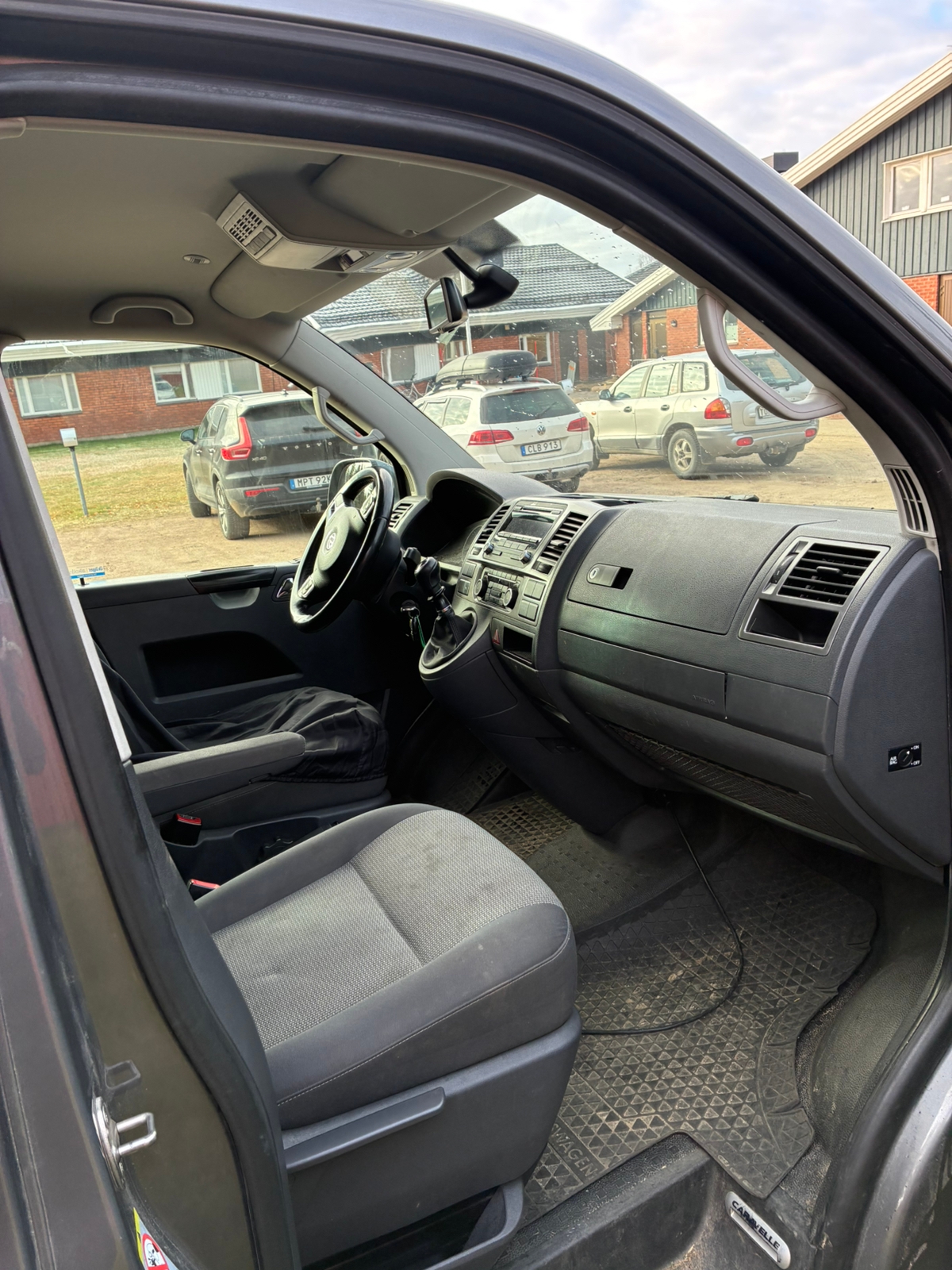 Volkswagen Caravelle 2.0 BiTDI 2015, bild 5/25